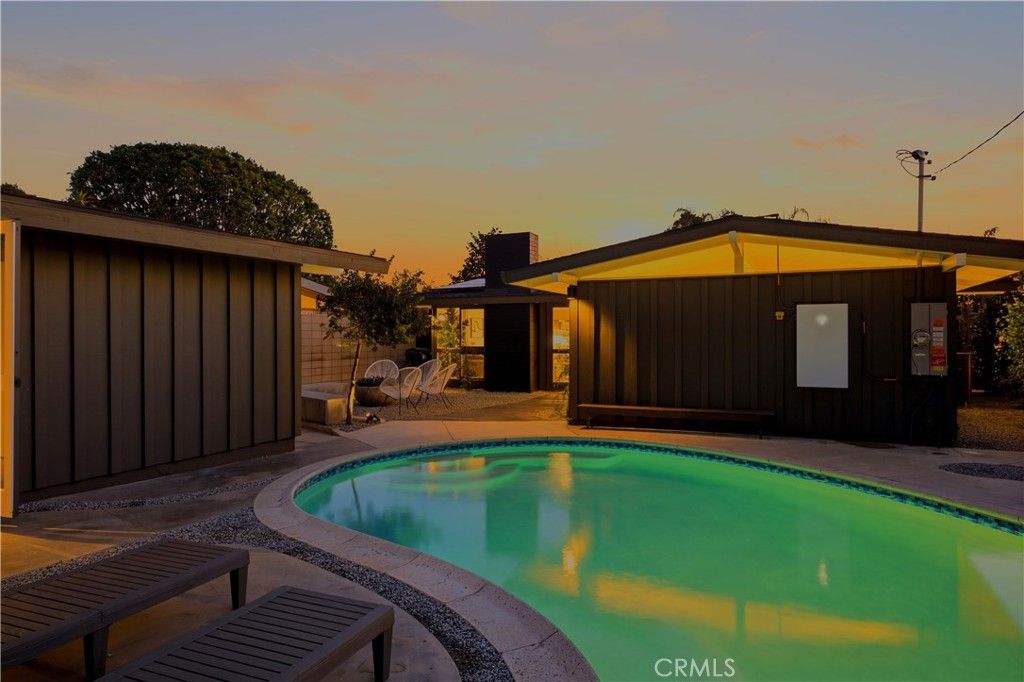 Image 25 of property listing at 3062 Lees, Long Beach, CA 90808