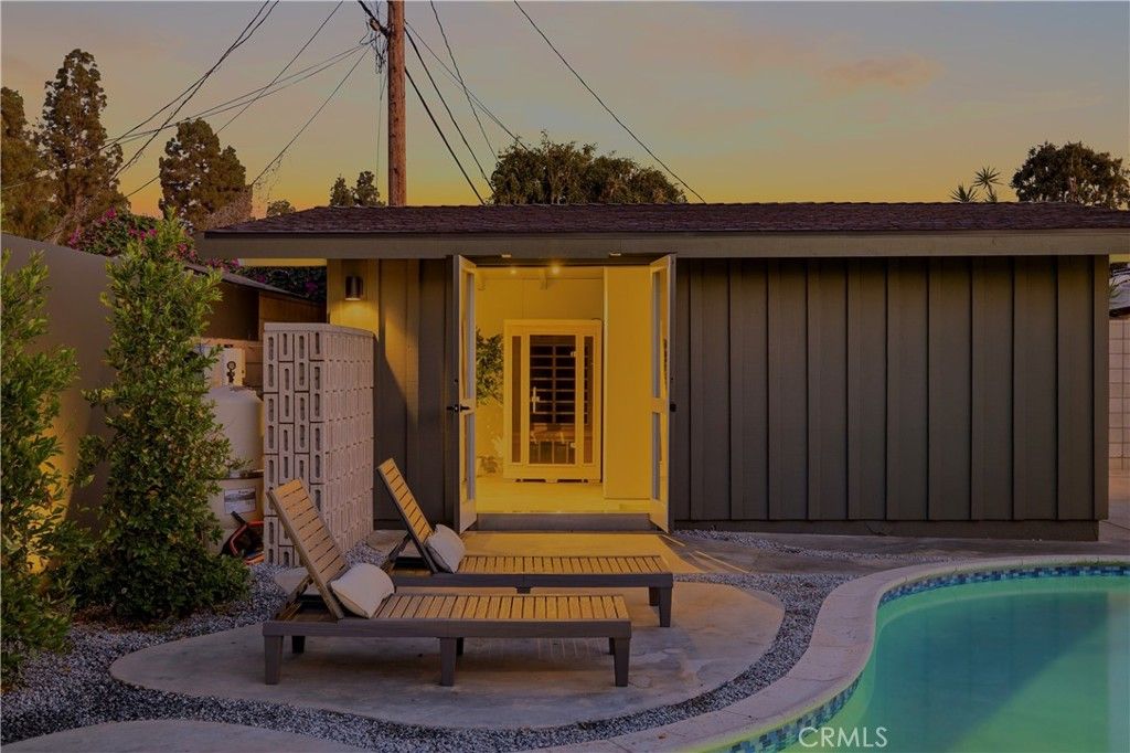 Image 26 of property listing at 3062 Lees, Long Beach, CA 90808