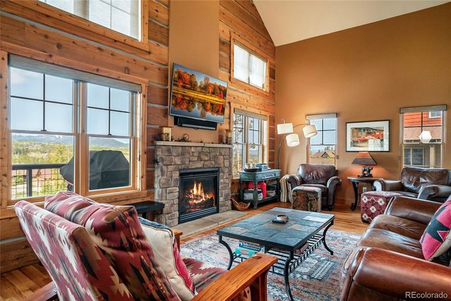 15 Discovery Lane, Fraser, CO 80442