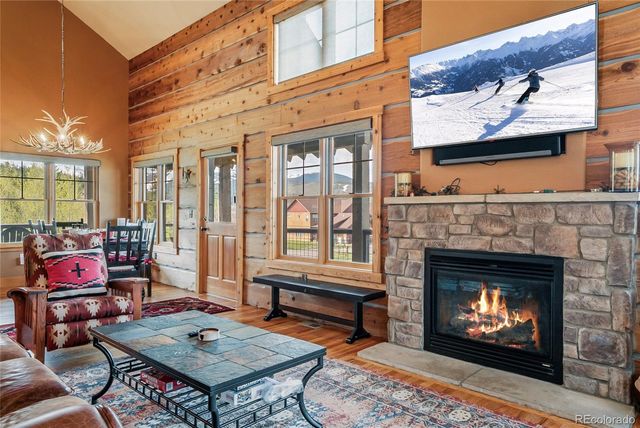 15 Discovery Lane, Fraser, CO 80442