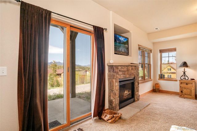 15 Discovery Lane, Fraser, CO 80442