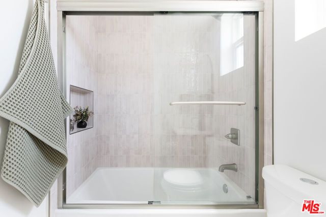 3417 Bellevue Avenue, Los Angeles, CA 90026