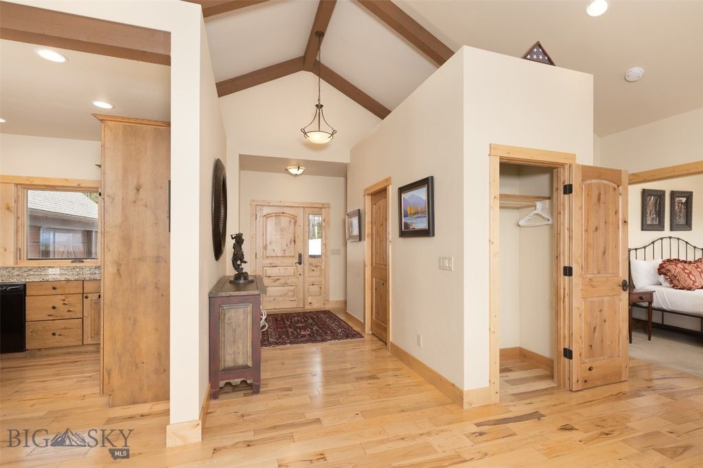 165 Trophy Bull, Gallatin Gateway, MT 59730 photo 32