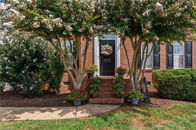 3625 Oak Chase Drive, High Point, NC 27265