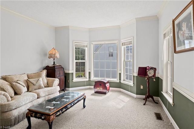 3625 Oak Chase Drive, High Point, NC 27265
