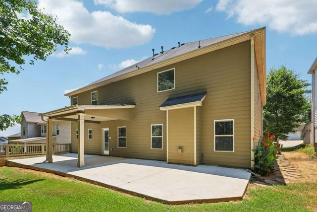 2194 Dodson Woods Drive, Fairburn, GA 30213