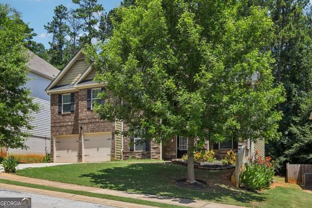 2194 Dodson Woods Drive, Fairburn, GA 30213