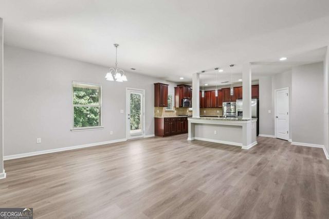 2194 Dodson Woods Drive, Fairburn, GA 30213