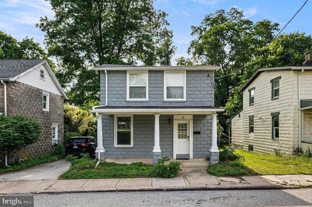 30 KEYSTONE AVE, Paoli, PA 19301