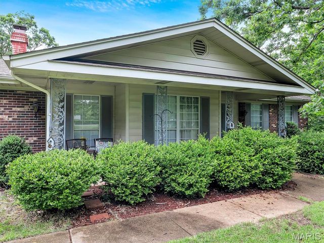 43 E Nottingham Circle, Sullivan, MO 63080