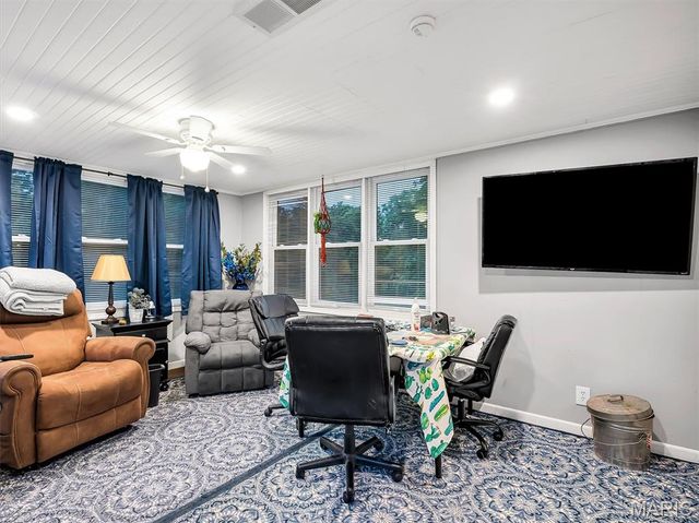 43 E Nottingham Circle, Sullivan, MO 63080