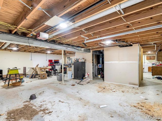43 E Nottingham Circle, Sullivan, MO 63080