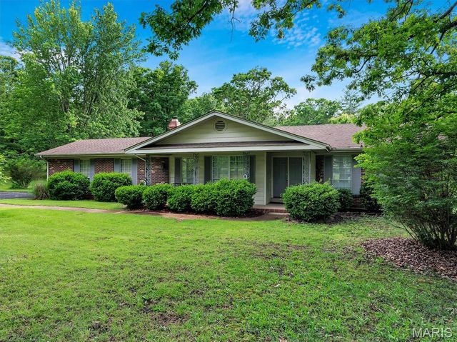43 E Nottingham Circle, Sullivan, MO 63080