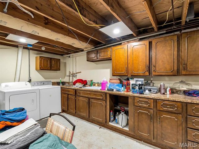 43 E Nottingham Circle, Sullivan, MO 63080
