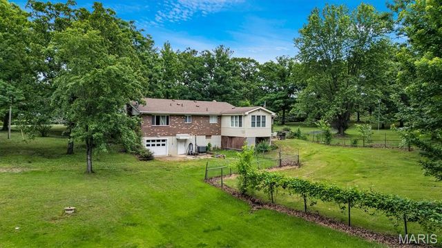 43 E Nottingham Circle, Sullivan, MO 63080