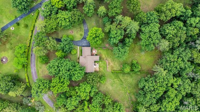 43 E Nottingham Circle, Sullivan, MO 63080