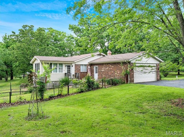 43 E Nottingham Circle, Sullivan, MO 63080