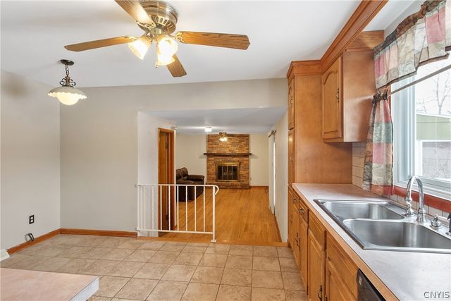 4857 Driftwood Drive, Salina, NY 13088