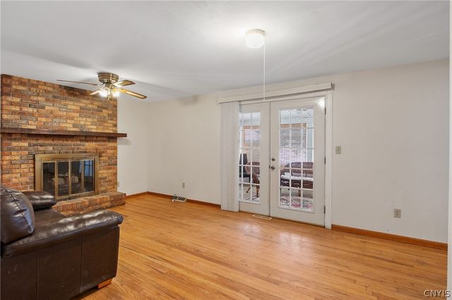 4857 Driftwood Drive, Salina, NY 13088