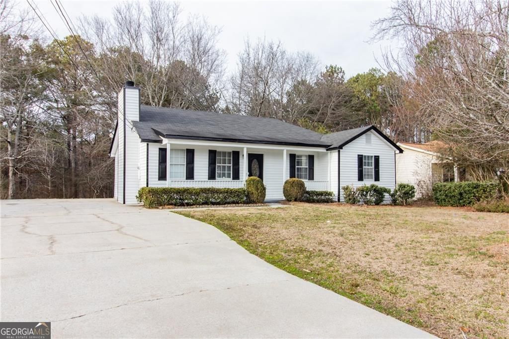 2172 Red Rose Lane, Loganville, GA 30052