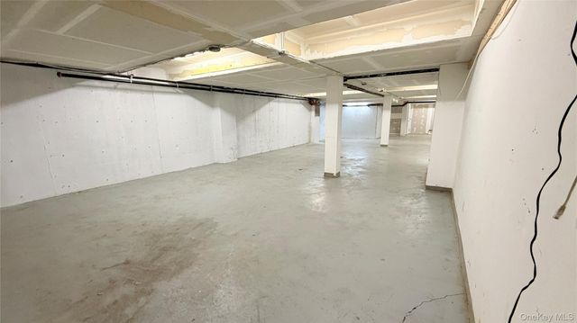 33-54 Farrington Street, Flushing, NY 11354