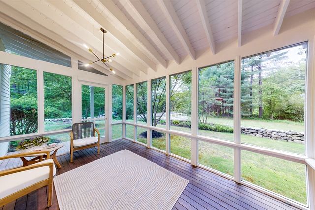 79 Charter Rd, Acton, MA 01720