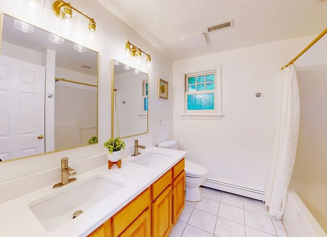 79 Charter Rd, Acton, MA 01720