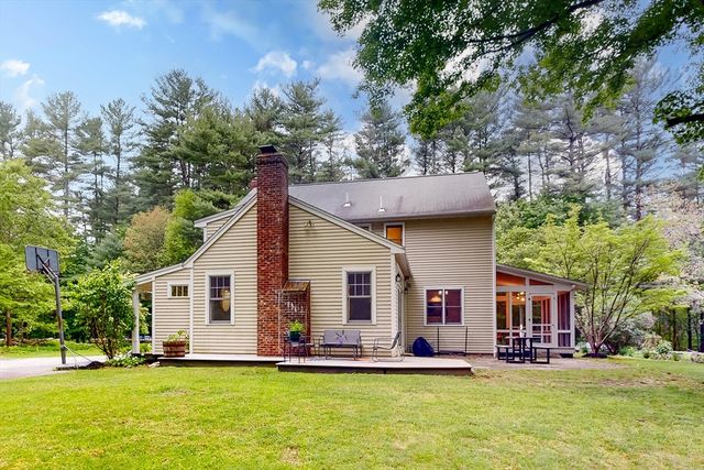 79 Charter Rd, Acton, MA 01720