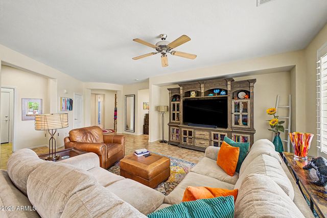 15571 W ROANOKE Avenue, Goodyear, AZ 85395
