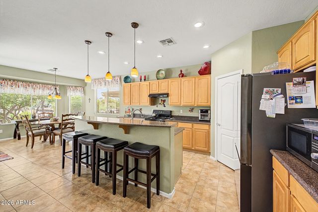 15571 W ROANOKE Avenue, Goodyear, AZ 85395