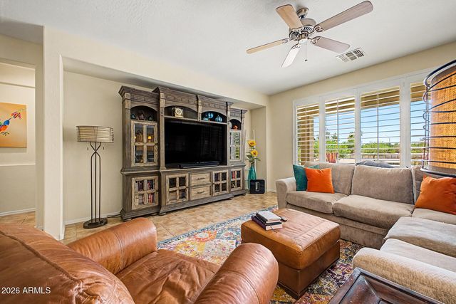 15571 W ROANOKE Avenue, Goodyear, AZ 85395