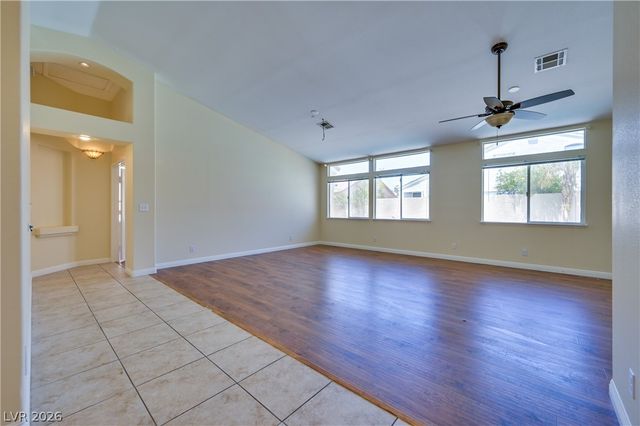 968 East Robindale Road, Las Vegas, NV 89123