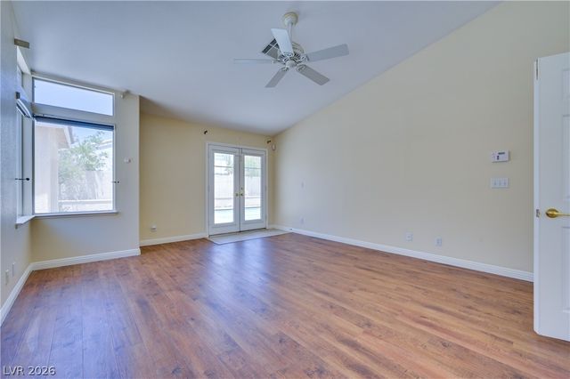 968 East Robindale Road, Las Vegas, NV 89123