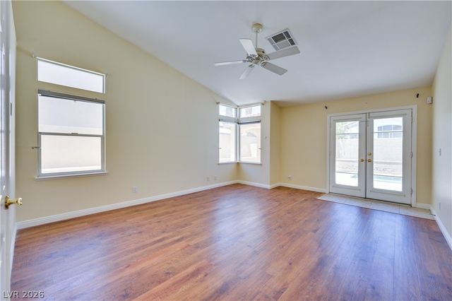 968 East Robindale Road, Las Vegas, NV 89123