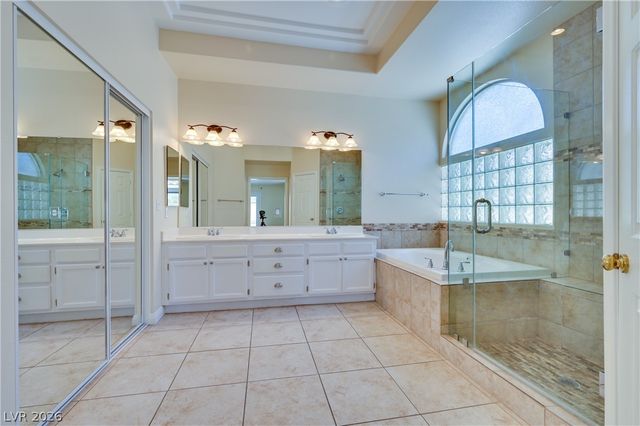 968 East Robindale Road, Las Vegas, NV 89123