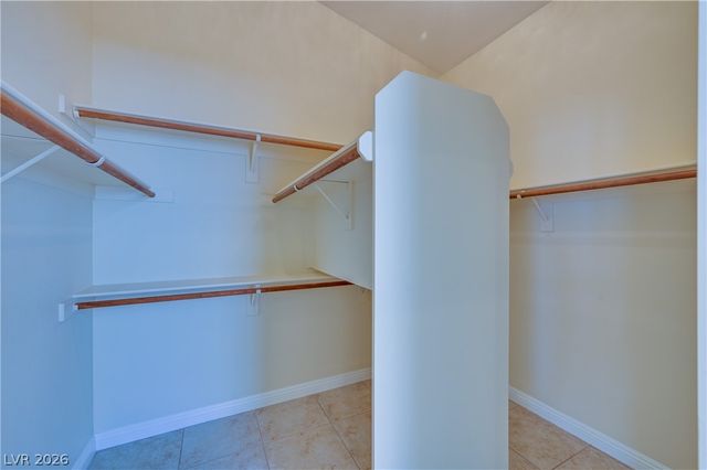 968 East Robindale Road, Las Vegas, NV 89123