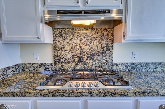 968 East Robindale Road, Las Vegas, NV 89123