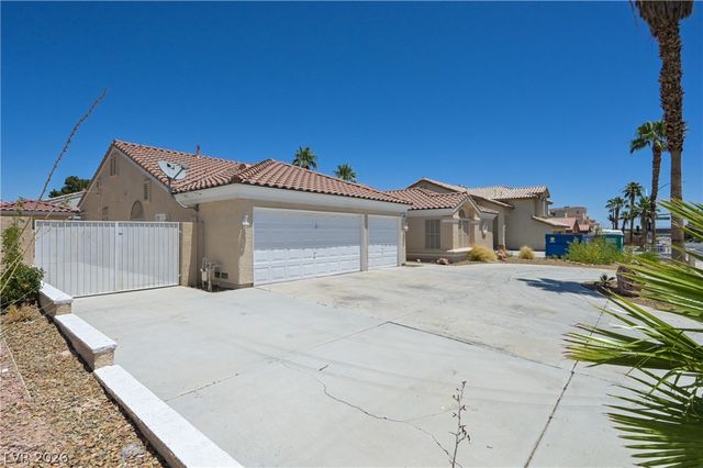 968 East Robindale Road, Las Vegas, NV 89123