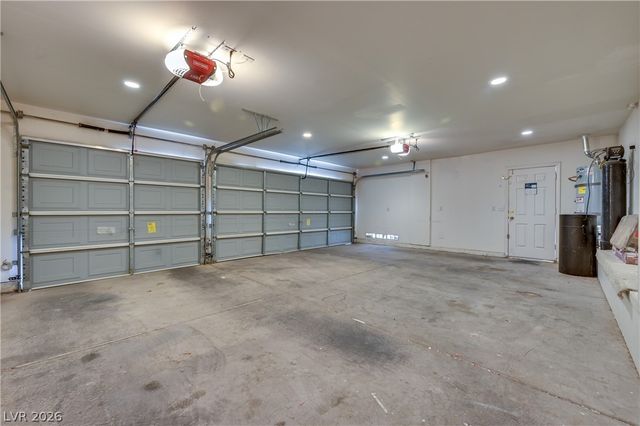968 East Robindale Road, Las Vegas, NV 89123