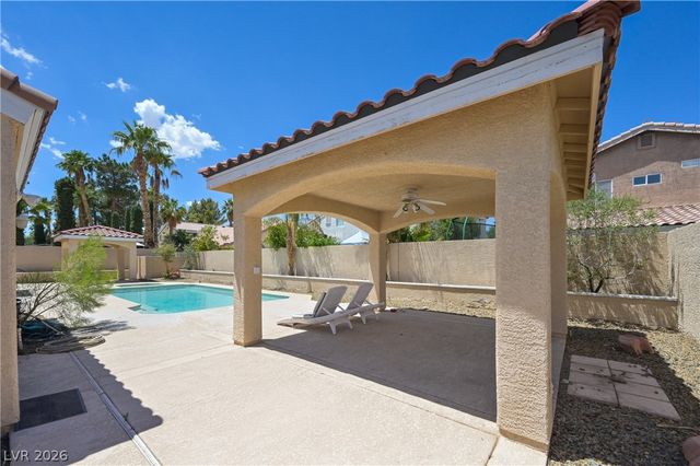 968 East Robindale Road, Las Vegas, NV 89123