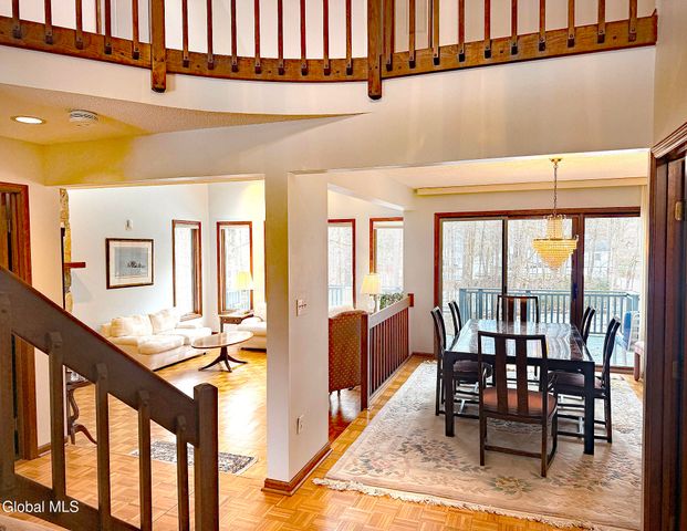 4 Van Court, Queensbury, NY 12804