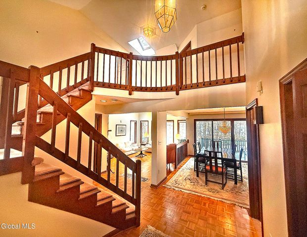 4 Van Court, Queensbury, NY 12804