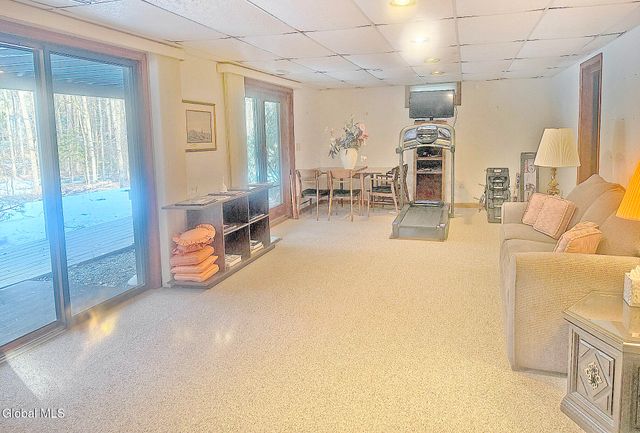 4 Van Court, Queensbury, NY 12804