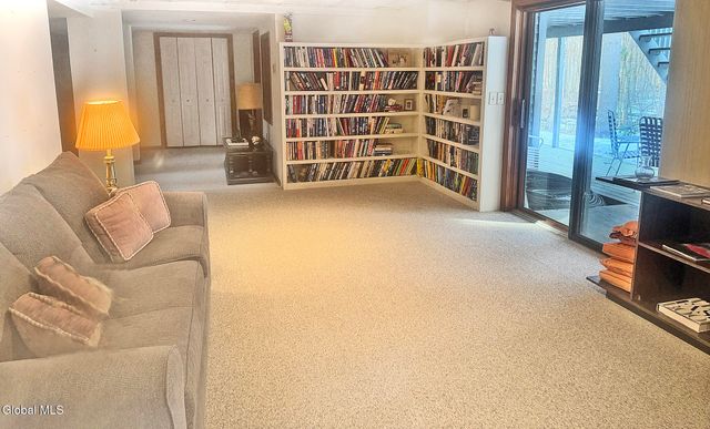 4 Van Court, Queensbury, NY 12804