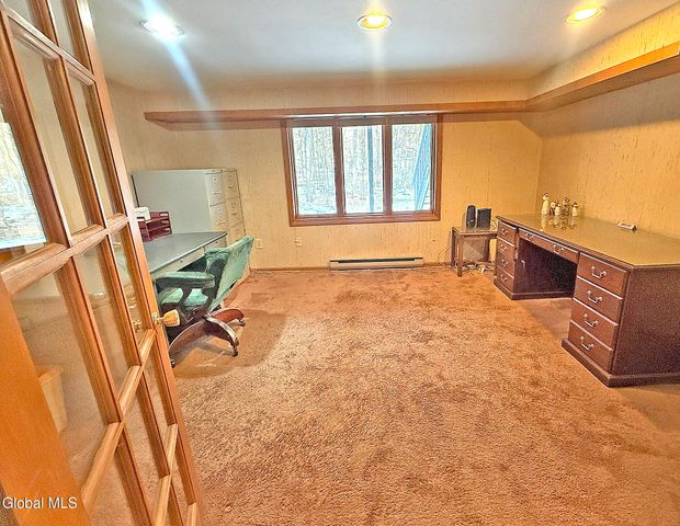 4 Van Court, Queensbury, NY 12804