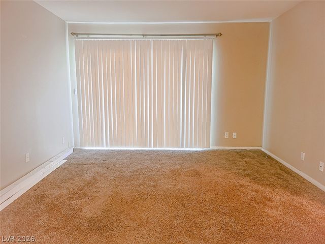 1455 East Katie Avenue 14, Las Vegas, NV 89119