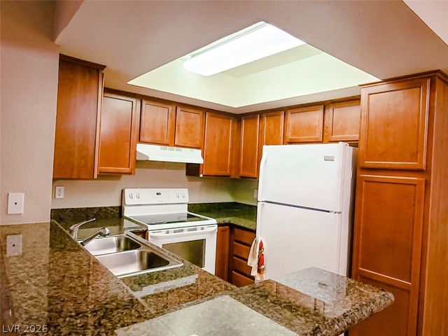 1455 East Katie Avenue 14, Las Vegas, NV 89119