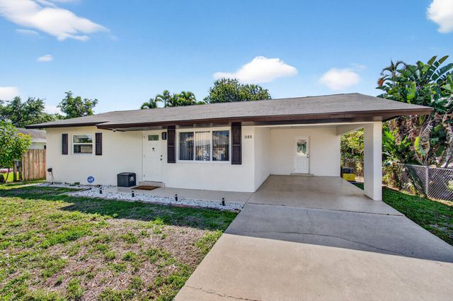1109 NW 8th Street, Boynton Beach, FL 33426