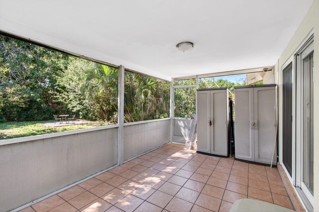 1109 NW 8th Street, Boynton Beach, FL 33426