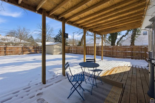 1830 SW Medford AVE, Topeka, KS 66604